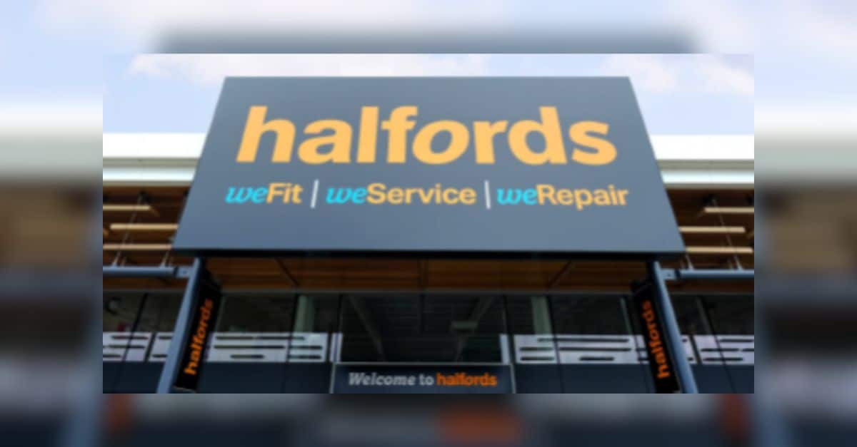 Halfords Places Customer Service and Experience in Pole Position