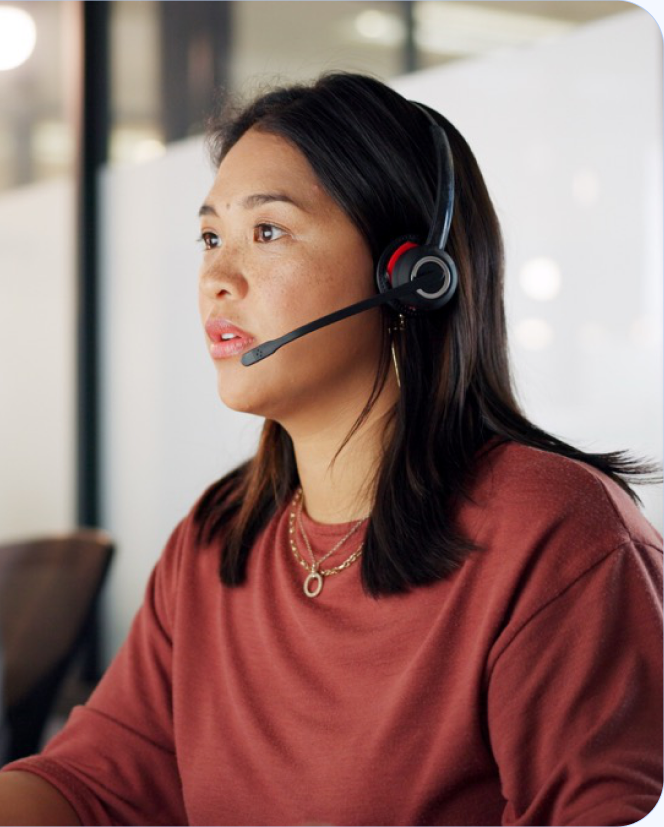 Agent speaking with a customer while a voice payment is secured